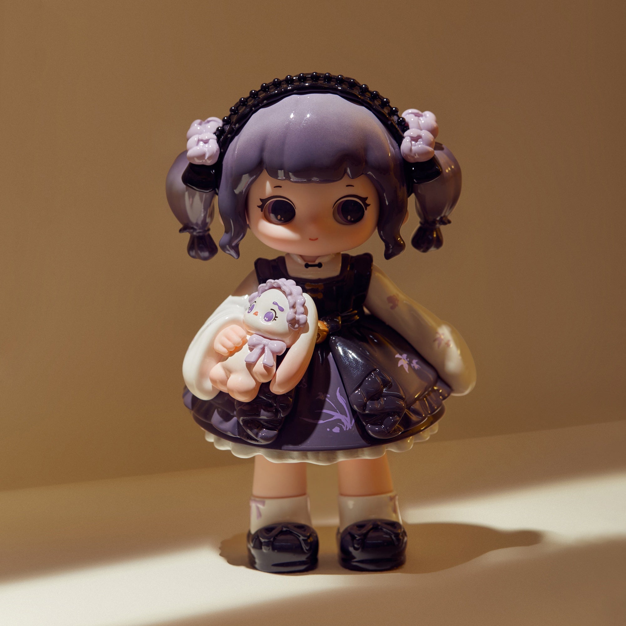 Vintage Anime Girl Mystery Box - Collectible PVC Mystery Box Figures with Unique Character Designs, White & Red Color Variants for Girls 18+